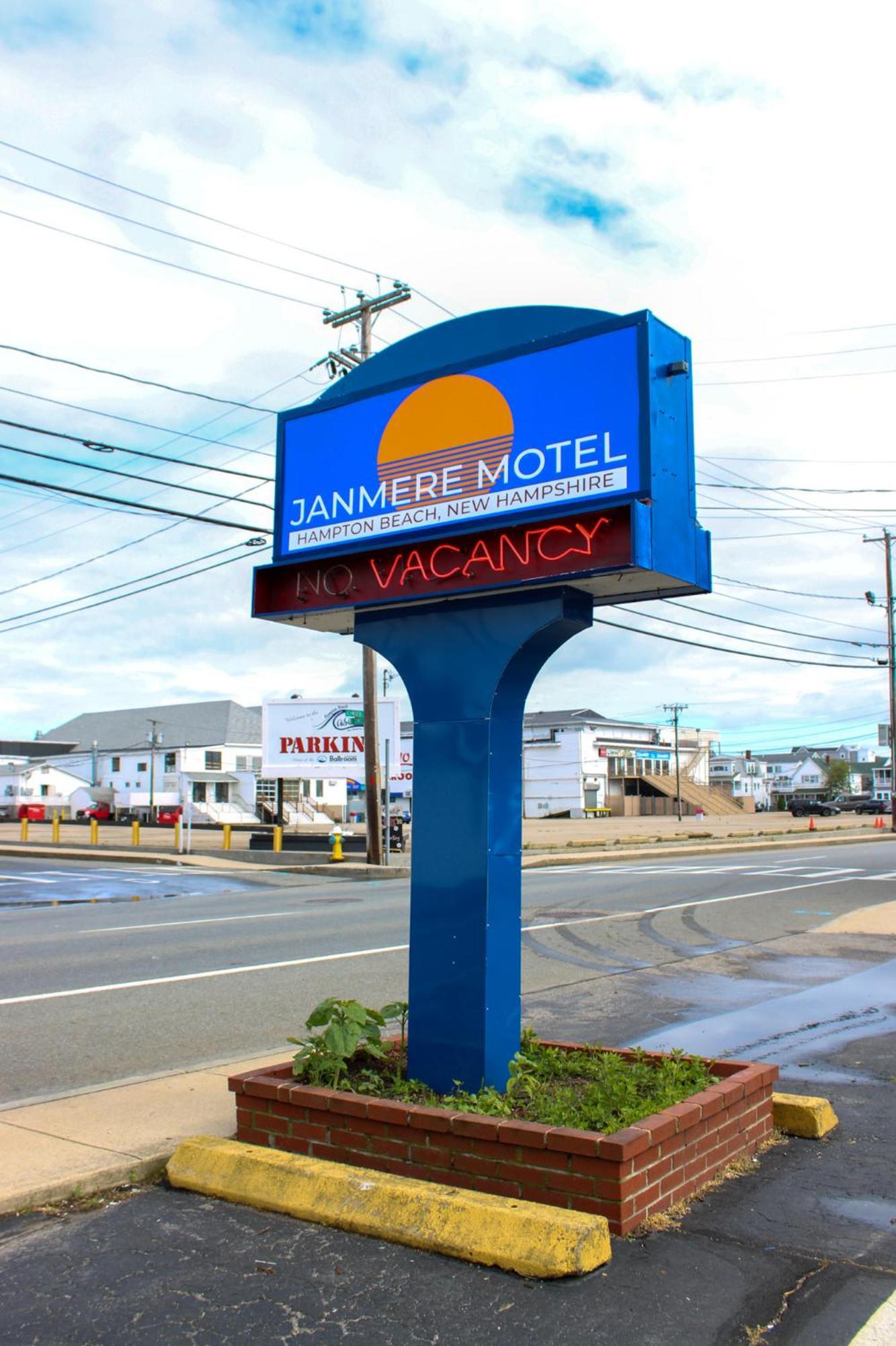The Janmere Motel Hampton Exterior photo