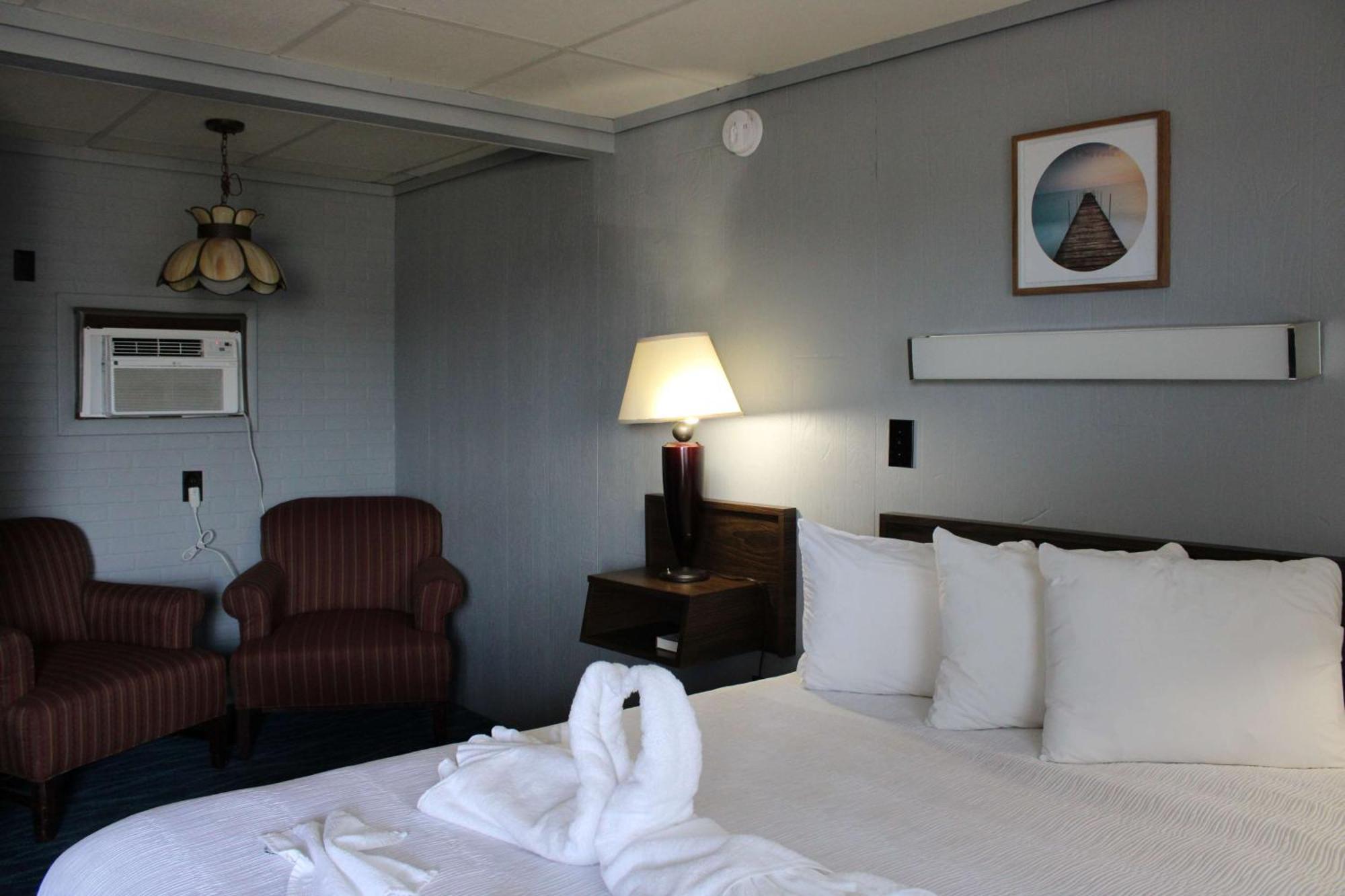 The Janmere Motel Hampton Exterior photo